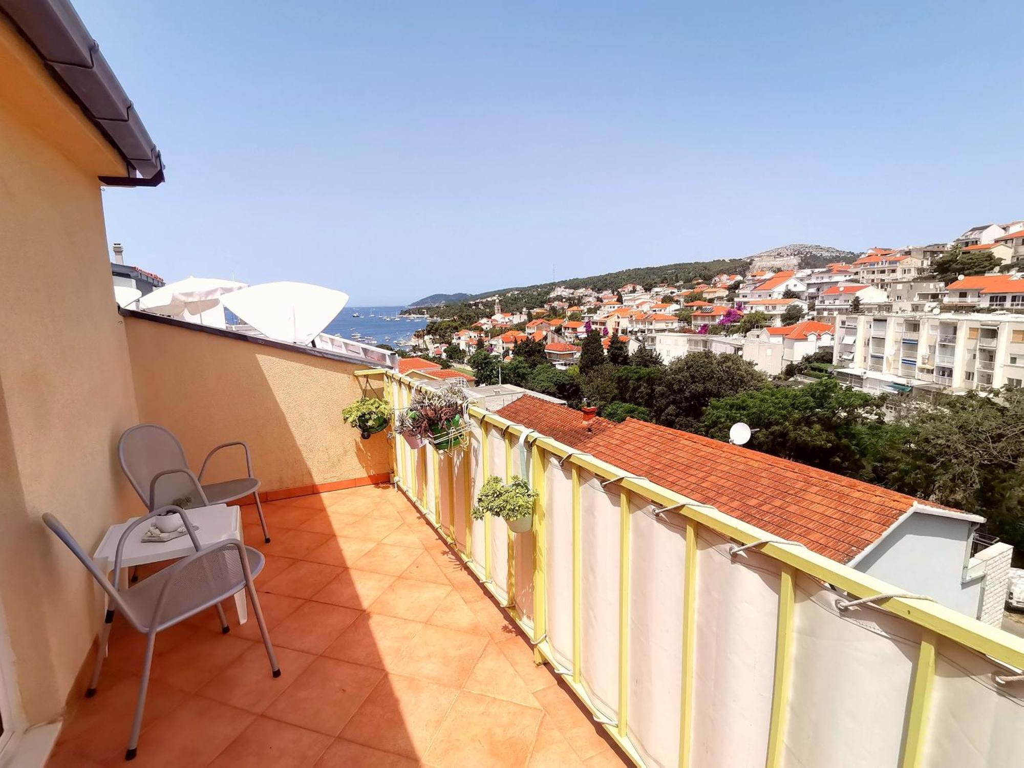 Apartments Green & Orange Hvar Town Eksteriør billede