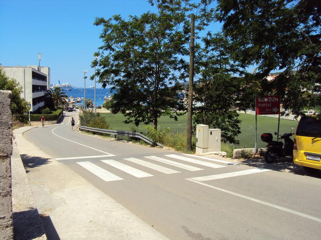 Apartments Green & Orange Hvar Town Eksteriør billede